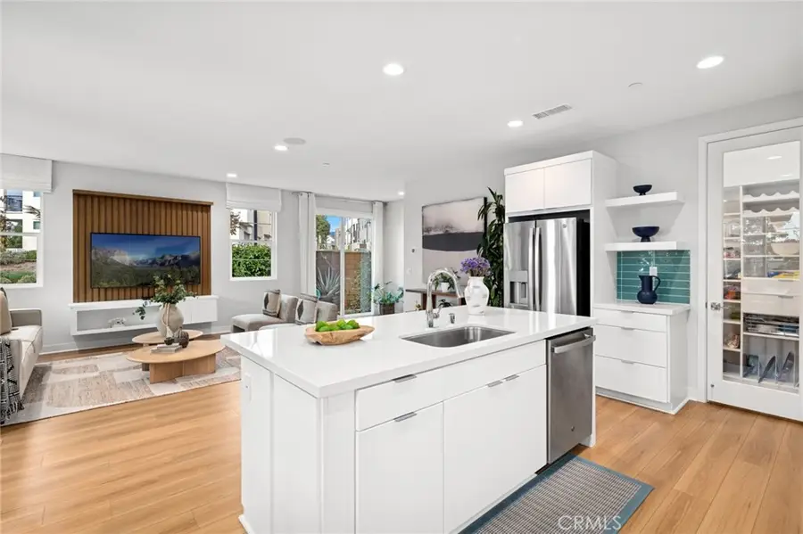 138 Biome, Irvine, CA 92618 - Image #3