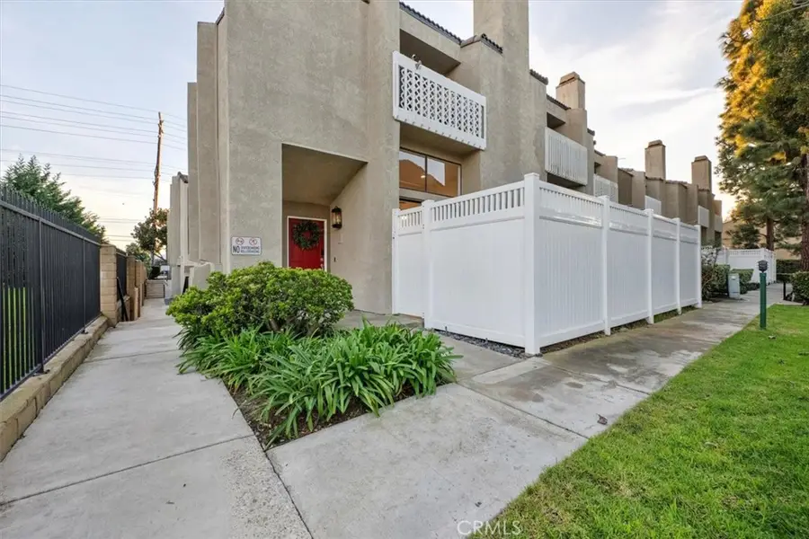 380 W Wilson #B106, Costa Mesa, CA 92627 - Image #2
