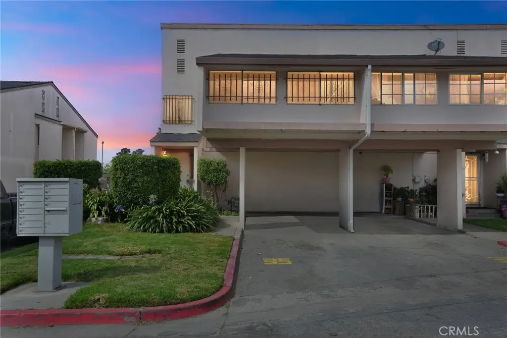933 Acosta #35, Salinas, CA 93905 - #1