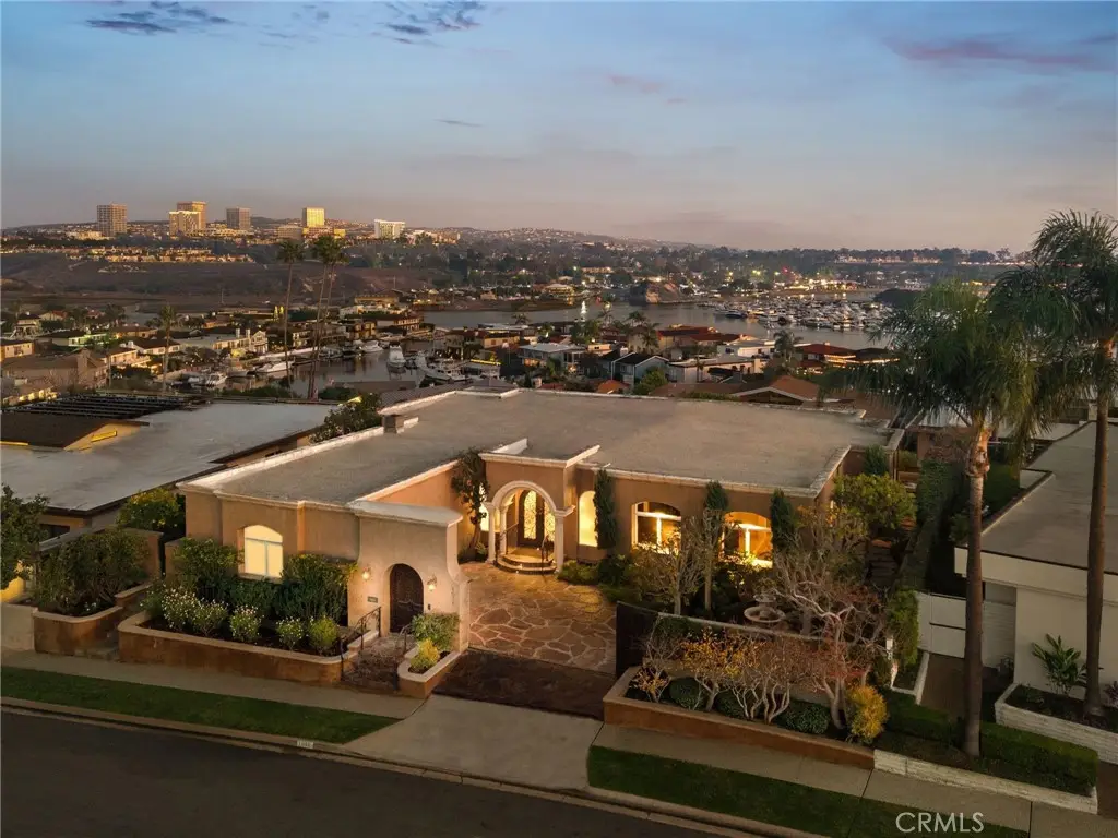 1038 Santiago Drive, Newport Beach, CA 92660 - #1