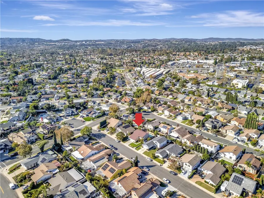 24955 Wells Fargo Drive, Laguna Hills, CA 92653 - #3