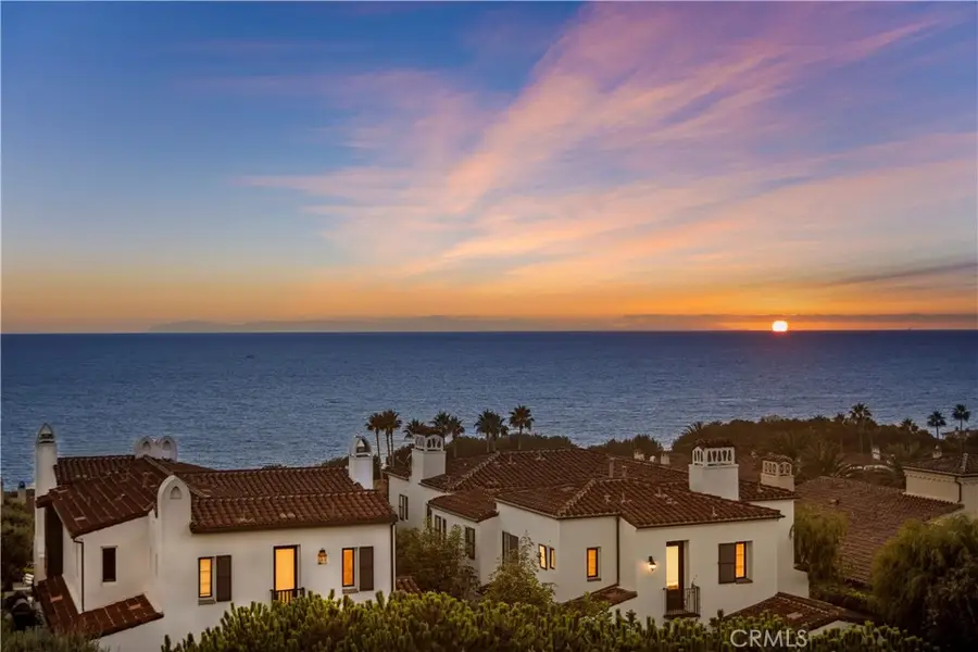 28 Surfspray Bluff, Newport Coast, CA 92657 - Image #2