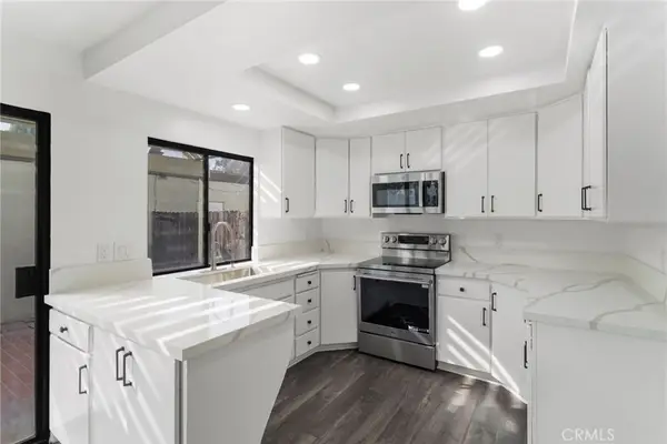 9873 Karmont, South Gate, CA 90280