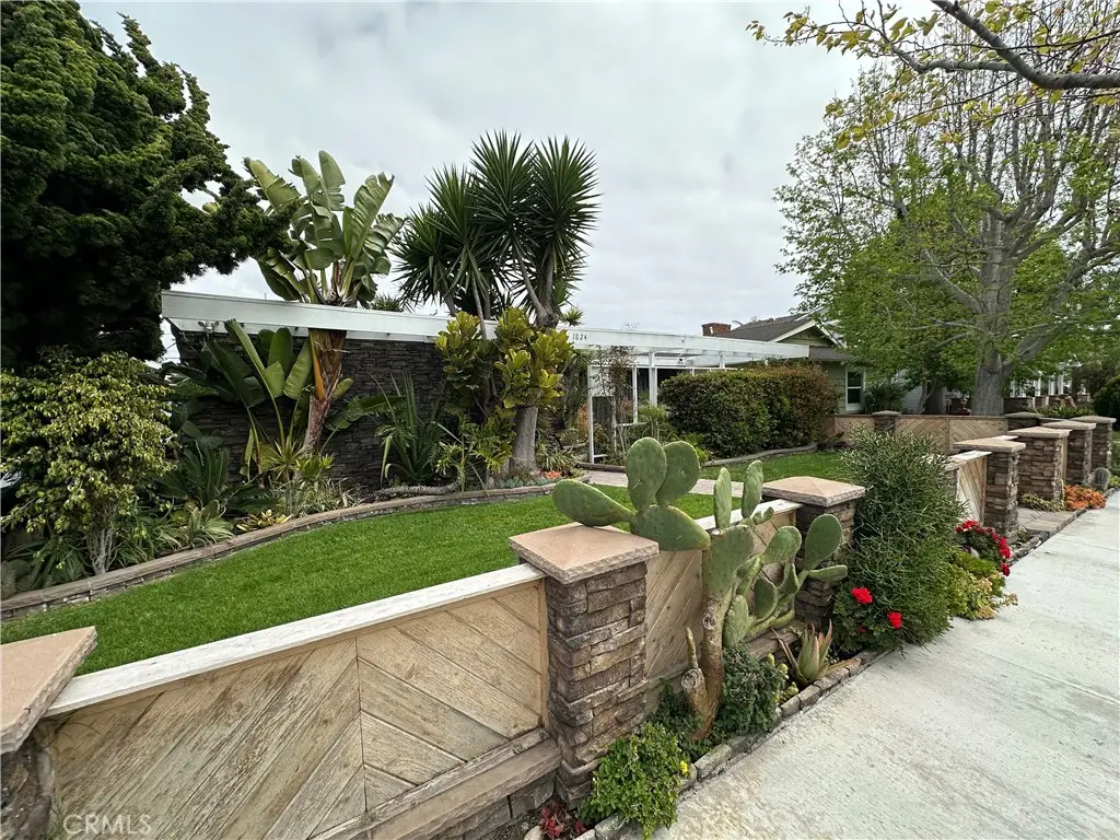 1824 Park Street, Huntington Beach, CA 92648 - #1