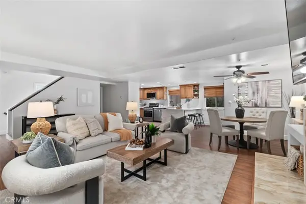 7651 Yorktown Avenue, Huntington Beach, CA 92648