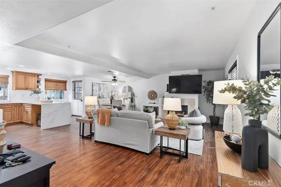 7651 Yorktown Avenue, Huntington Beach, CA 92648 - Image #2