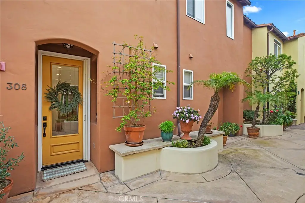 308 5th Street, Huntington Beach, CA 92648 - #1