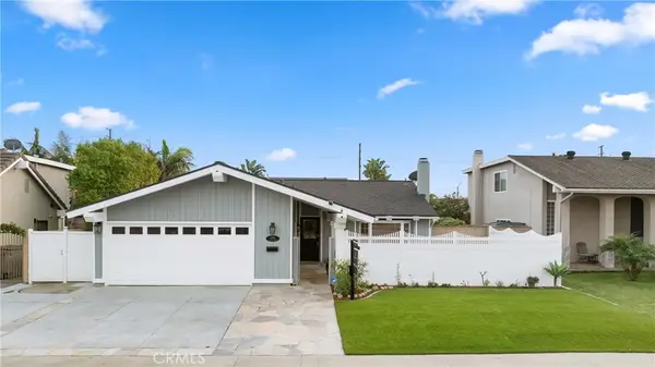 8592 Larkport Drive, Huntington Beach, CA 92646