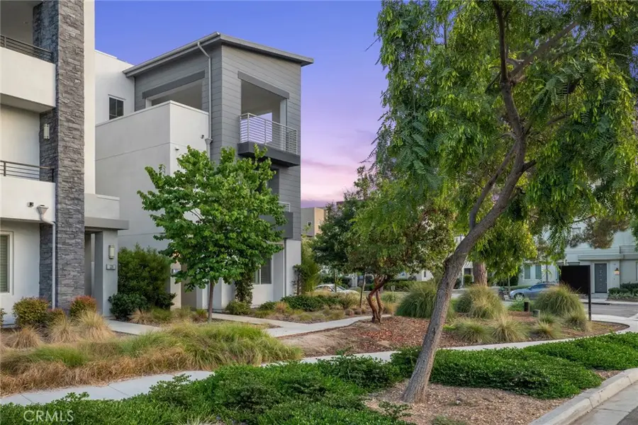 118 Modjeska, Irvine, CA 92618 - Image #2