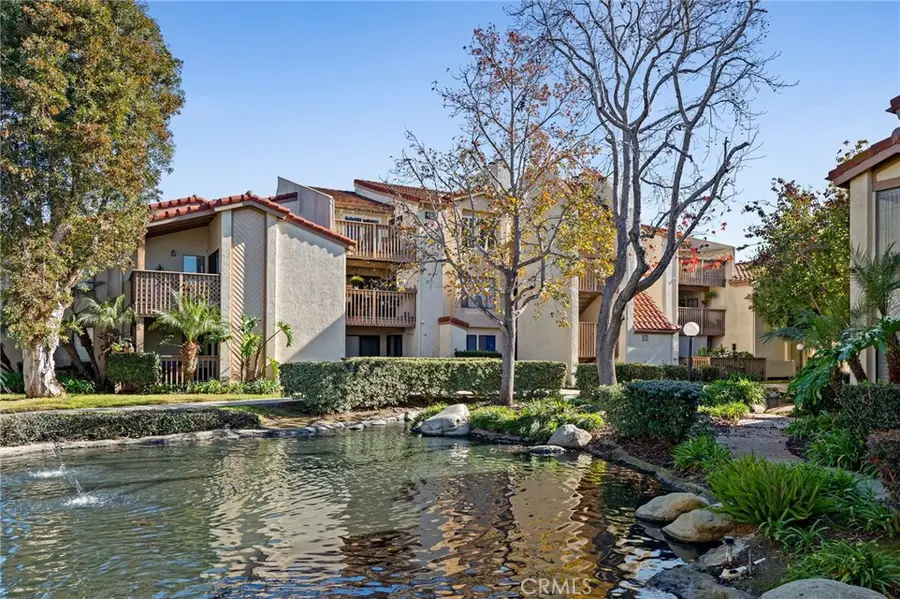 4831 Lago #302, Huntington Beach, CA 92649 - #3