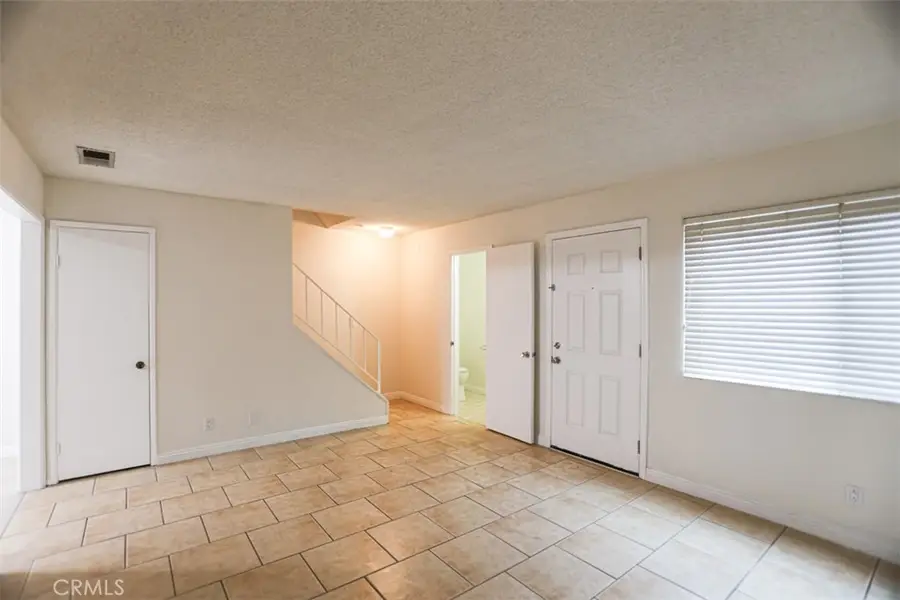 1043 E Huntington, Monrovia, CA 91016 - Image #2