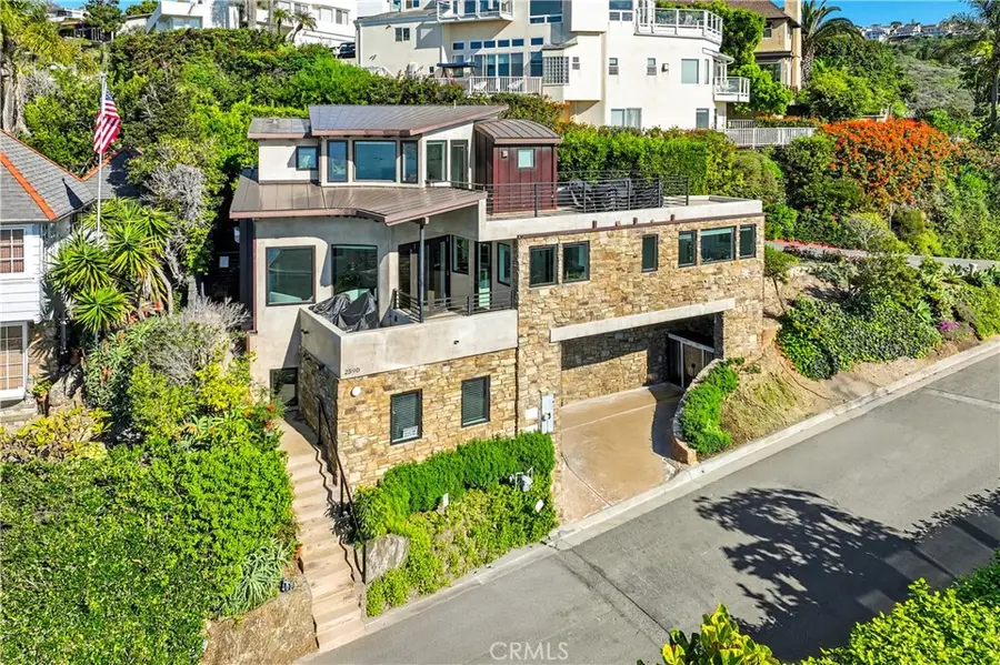 2590 Iris, Laguna Beach, CA 92651 - #3
