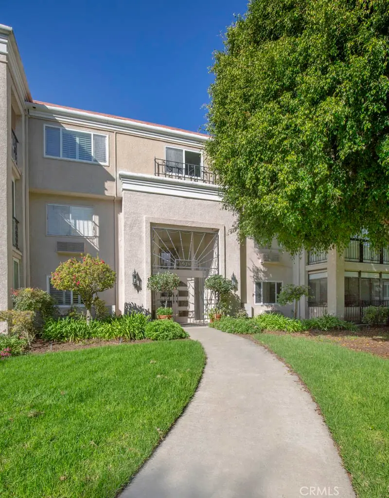 5499 Paseo Del Lago W #2D, Laguna Woods, CA 92637 - Image #3