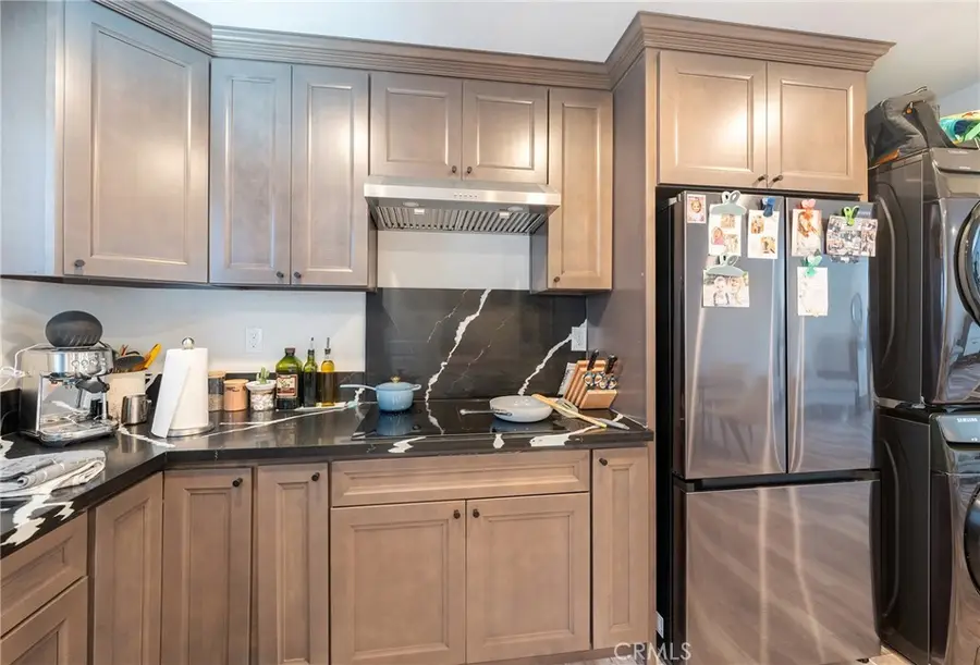 18218 Mansel Avenue, Redondo Beach, CA 90278 - #3