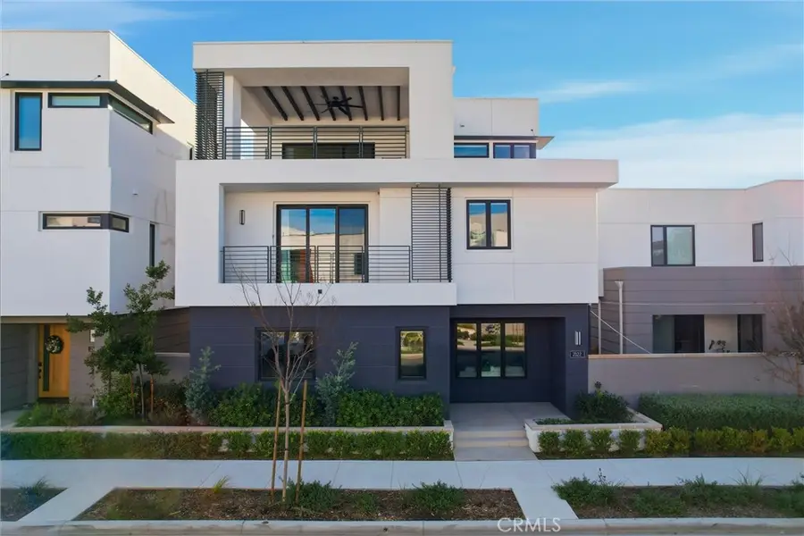 2122 Swaim Way, Tustin, CA 92782 - Image #2