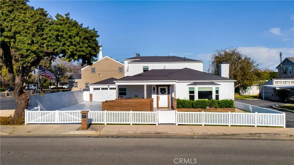 308 E 18th Street, Costa Mesa, CA 92627 - #1