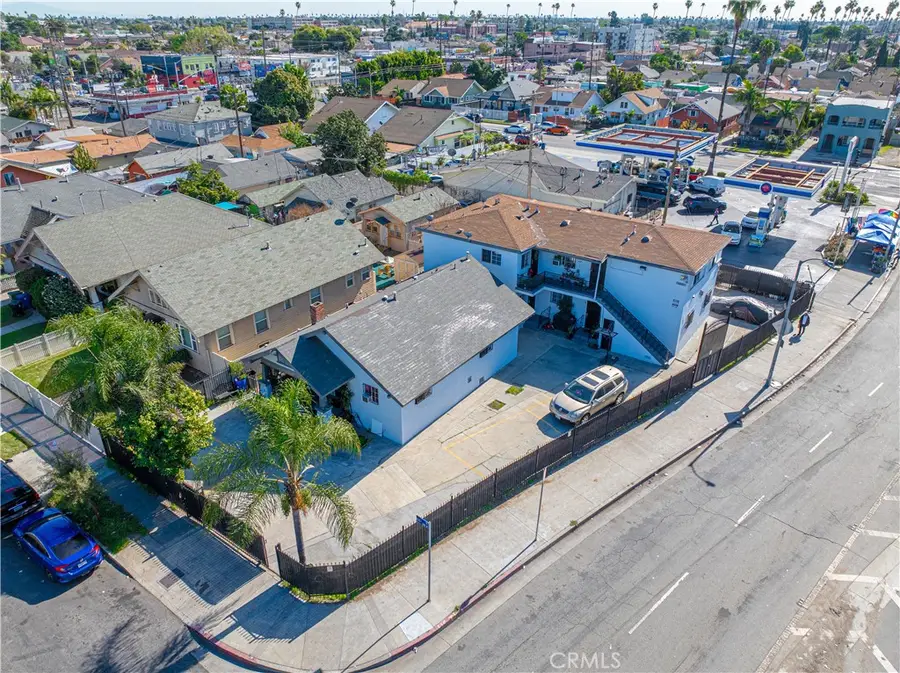 340 W 62nd Street, Los Angeles, CA 90003 - #2