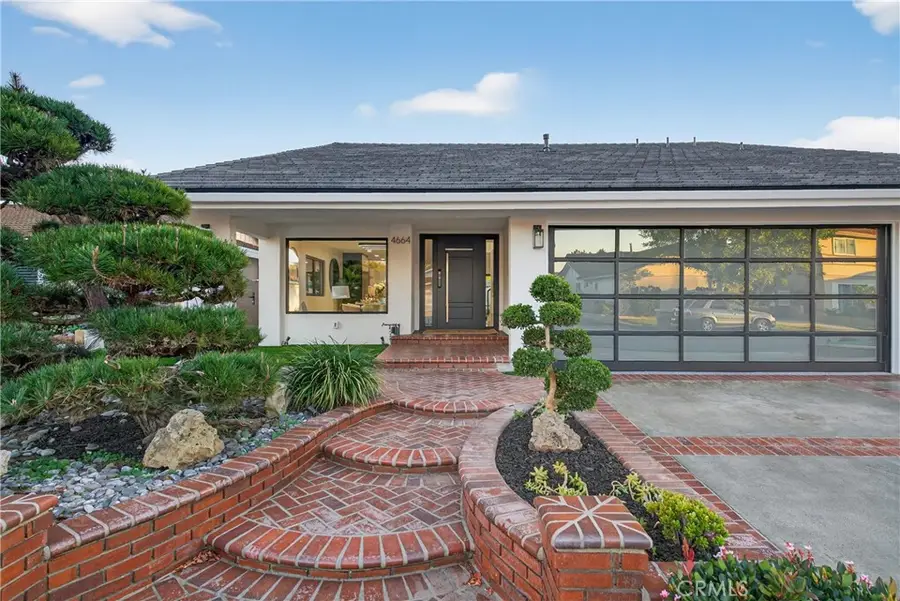 4664 Hazelnut Avenue, Seal Beach, CA 90740 - Image #2