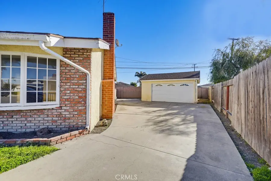 6962 Verlene Circle, Huntington Beach, CA 92647 - Image #3