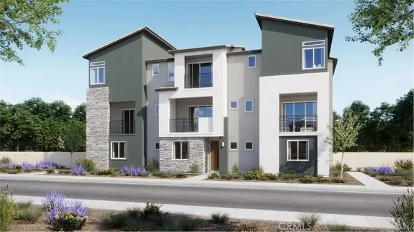 844 Sonia, Irvine, CA 92618