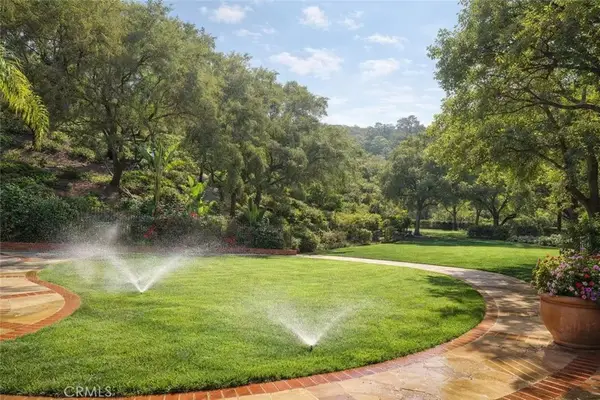 1916 Olympia Fields, Corona, CA 92883