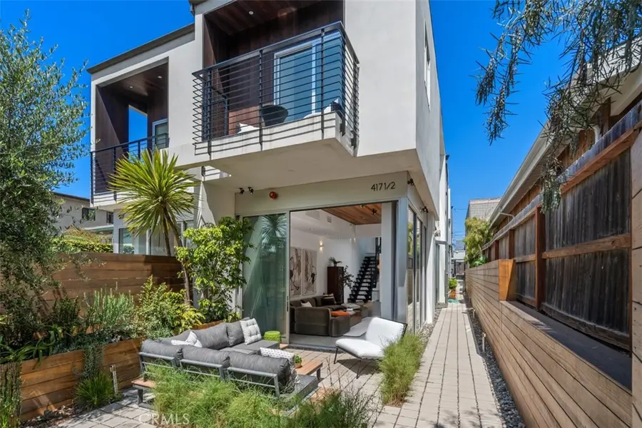 417 Sunset Avenue #.5, Venice, CA 90291 - Image #2