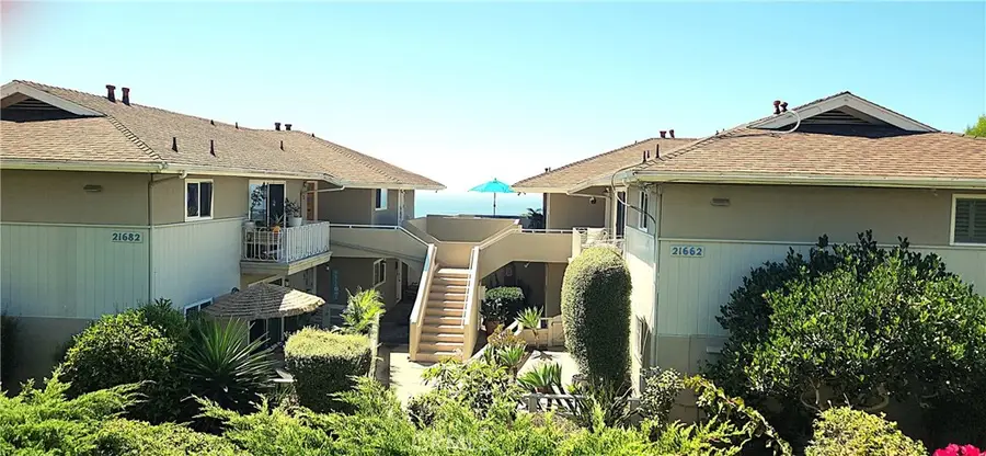 21682 Ocean Vista Drive #A, Laguna Beach, CA 92651 - Image #2