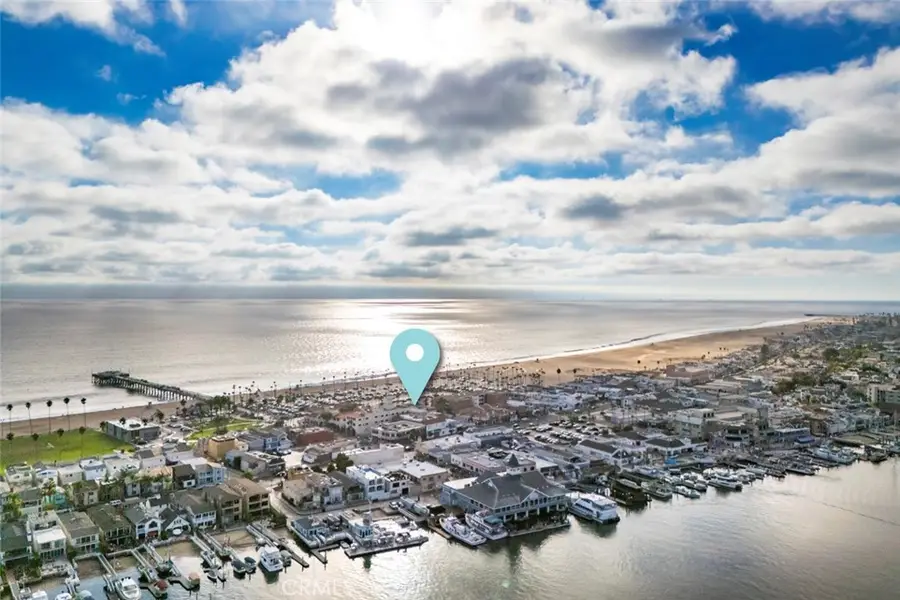 700 E Oceanfront, Newport Beach, CA 92661 - Image #3