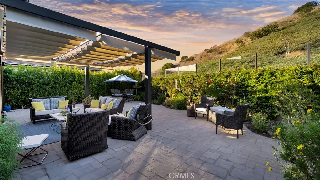 343 Paradiso, Irvine, CA 92602 - Image #1