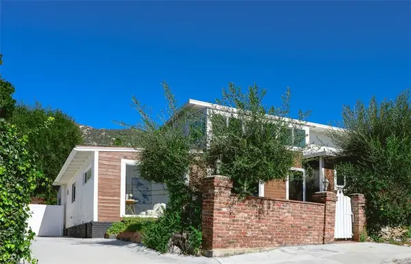 2423 Rockdell, La Crescenta, CA 91214