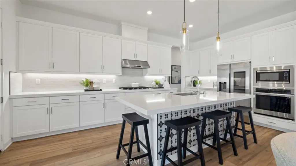 24519 Via La Sombrilla, Valencia, CA 91354 - #1