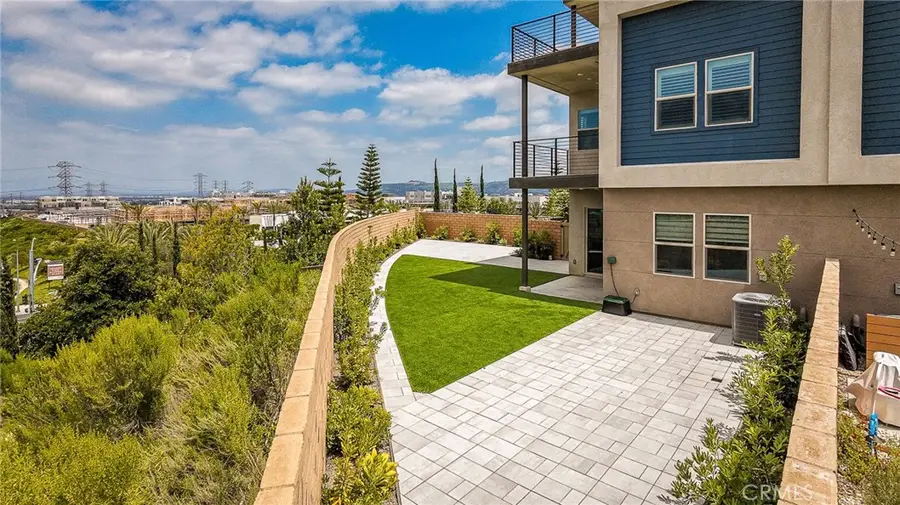 2058 Hollyleaf, Montebello, CA 90640 - #3