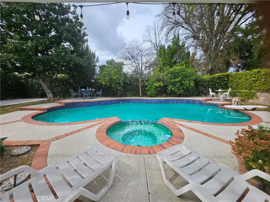 5735 Stonecrest, Agoura Hills, CA 91301 - #2