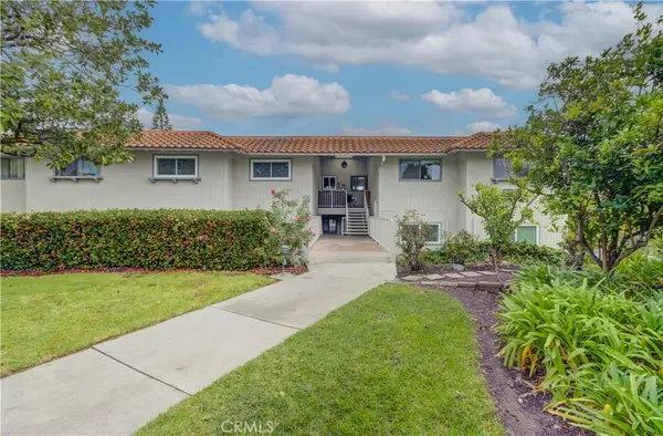 862 Ronda Mendoza #Q, Laguna Woods, CA 92637