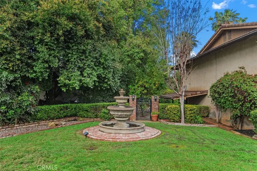 1370 Oak Street, Redlands, CA 92373 - #2