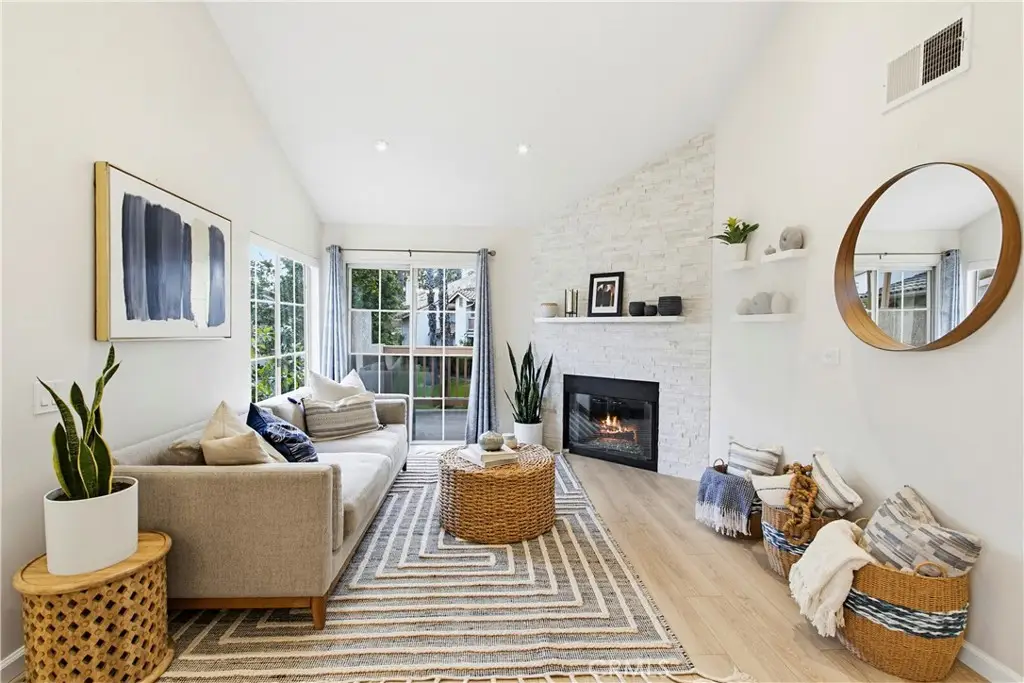 26571 Las Palmas #7, Laguna Hills, CA 92656 - #1
