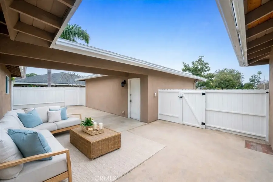 1271 Garland, Tustin, CA 92780 - #2