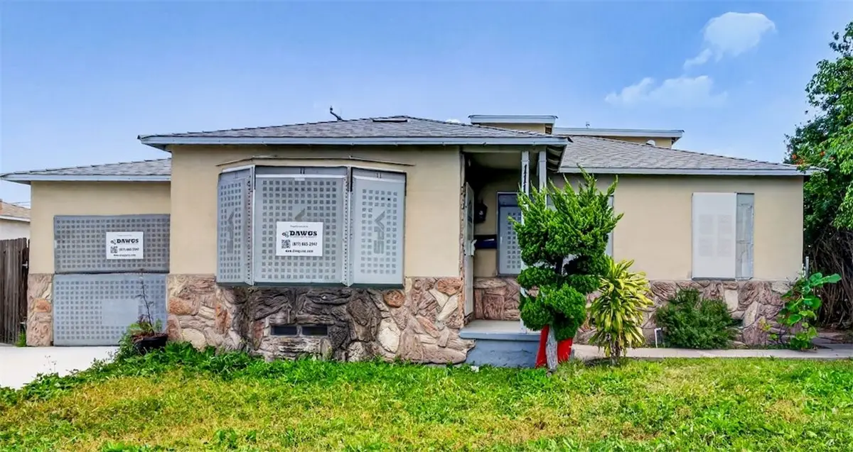 1118 S Exmoor, Compton, CA 90220 - #1