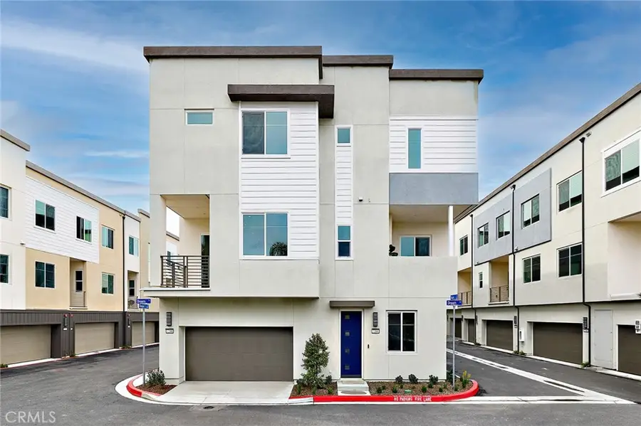 7264 Aura Circle, Huntington Beach, CA 92647 - #3