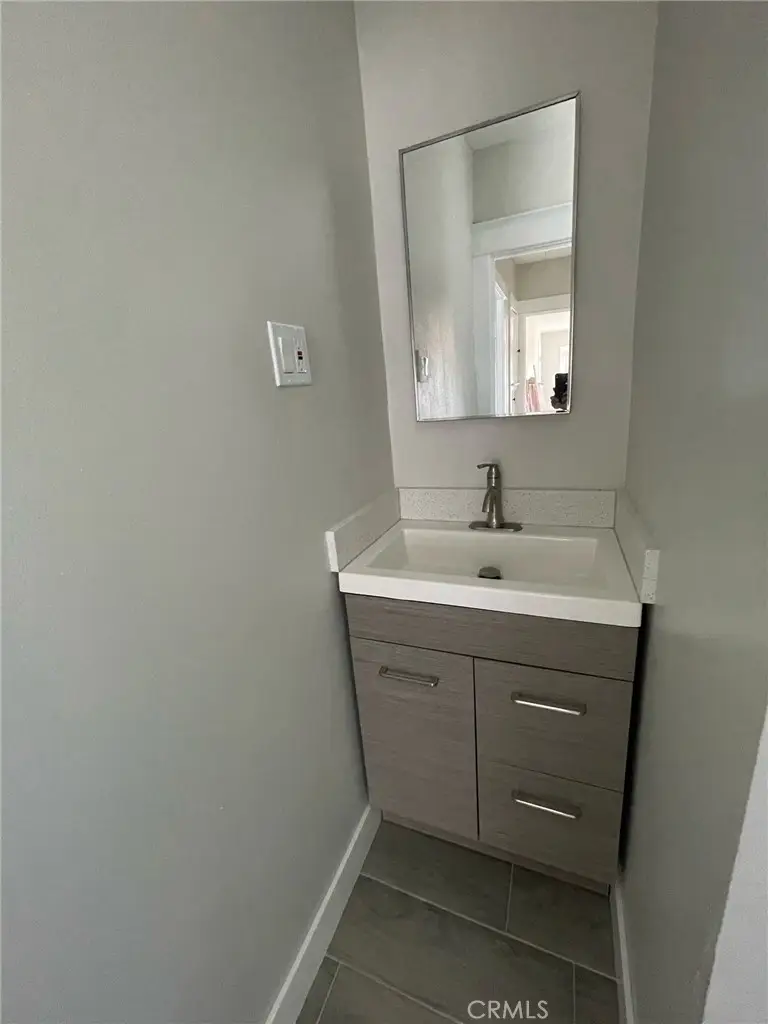 604 S Van Ness Avenue, Santa Ana, CA 92701 - #3