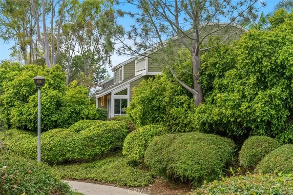 1 Rainbow Falls, Irvine, CA 92603