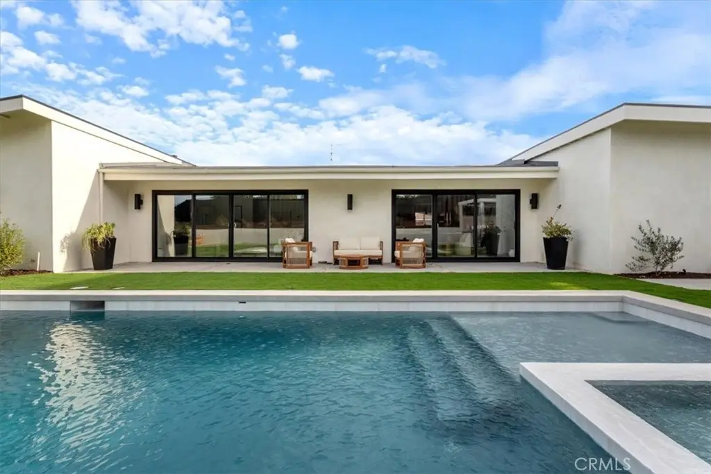 23755 Clarendon, Woodland Hills, CA 91367 - #1
