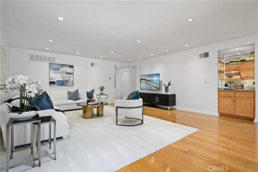 11687 Bellagio #12, Los Angeles, CA 90049 - #2