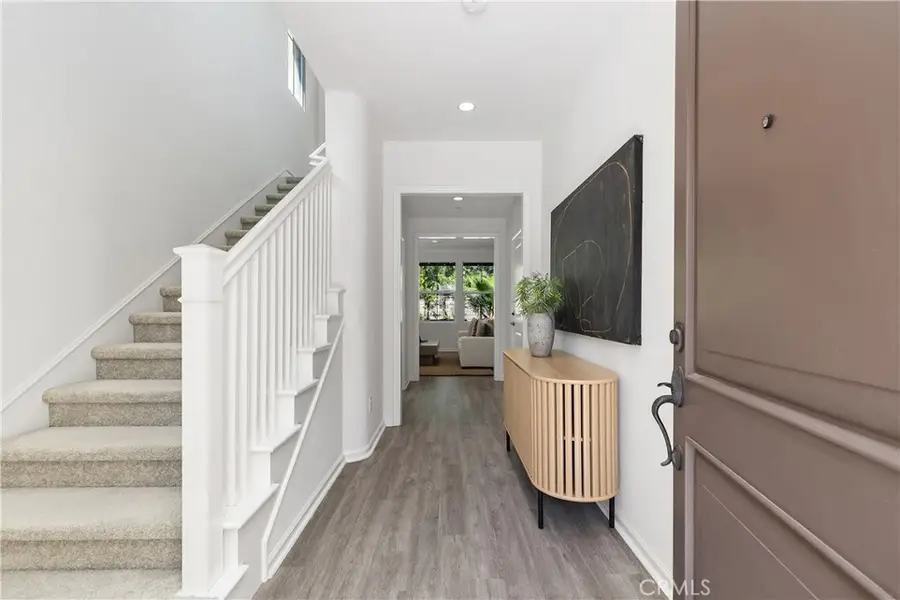 275 Rodeo #8, Irvine, CA 92602 - #2