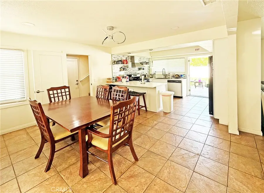 590 Traverse Drive, Costa Mesa, CA 92626 - #3