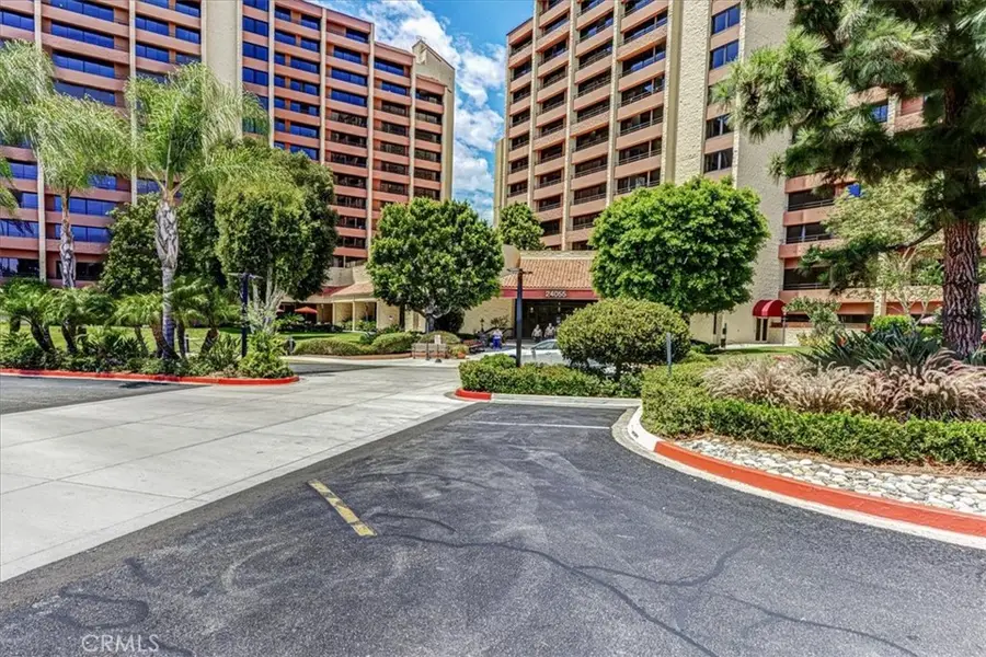 24055 Paseo Del Lago #562, Laguna Woods, CA 92637 - #2