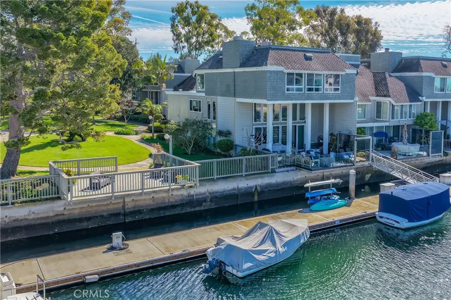 16397 Wimbledon Lane, Huntington Beach, CA 92649 - #3