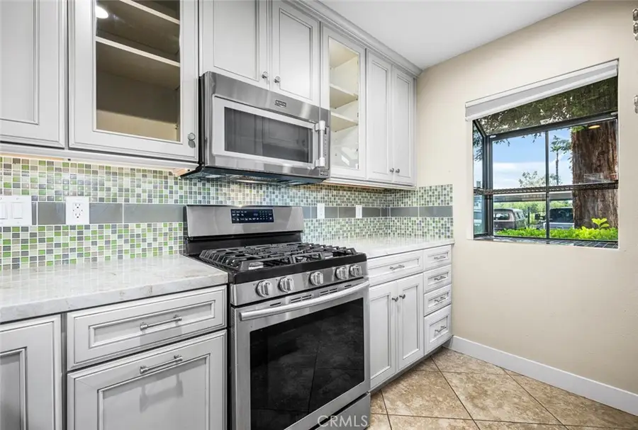 700 E Lake #111, Orange, CA 92866 - #3