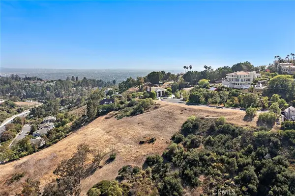 10262 St Cloud, North Tustin, CA 92705
