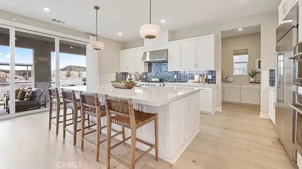 24325 Camino Oceano, Valencia, CA 91354